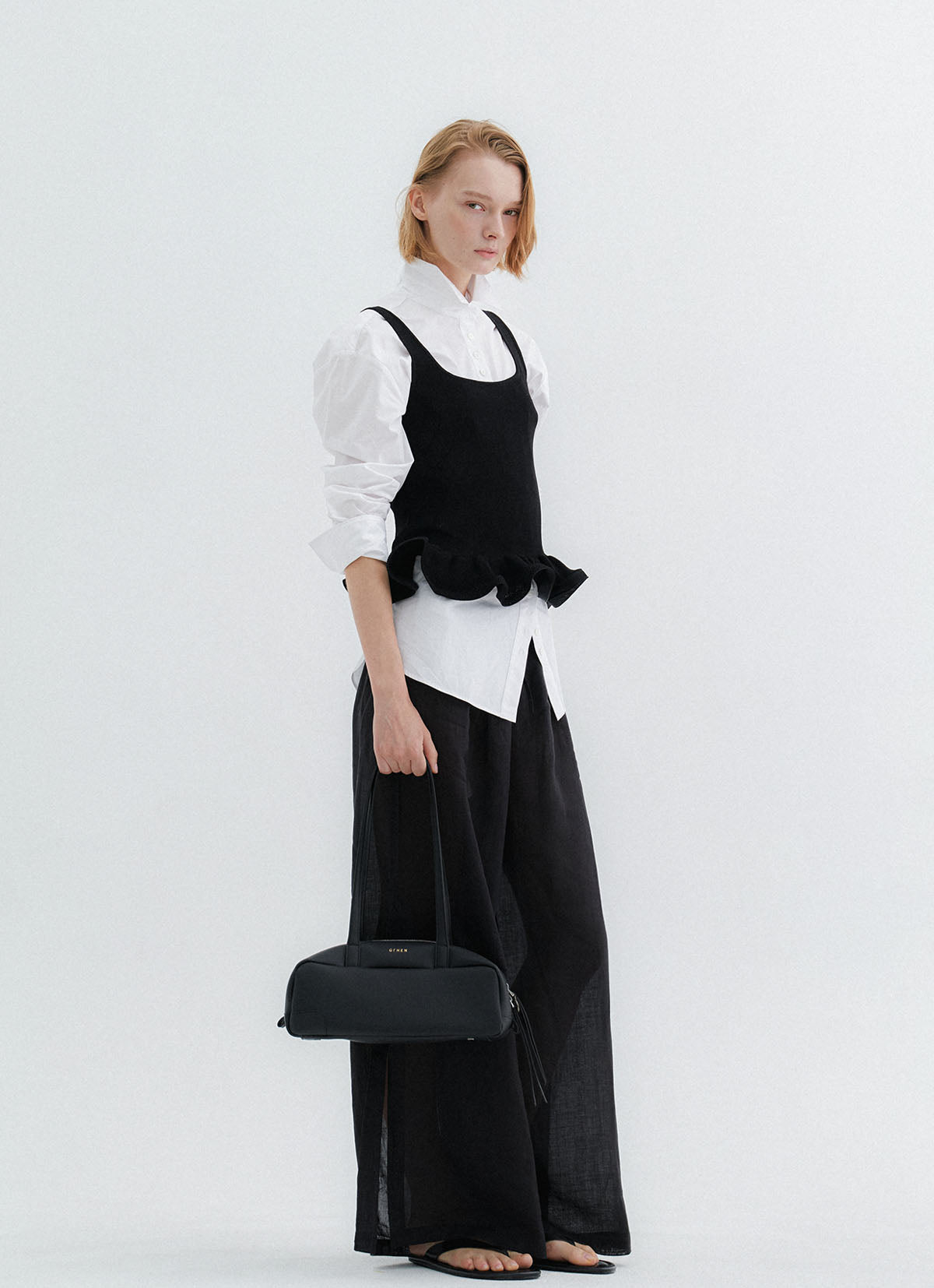 City Shoulder Bag — Black — view 3