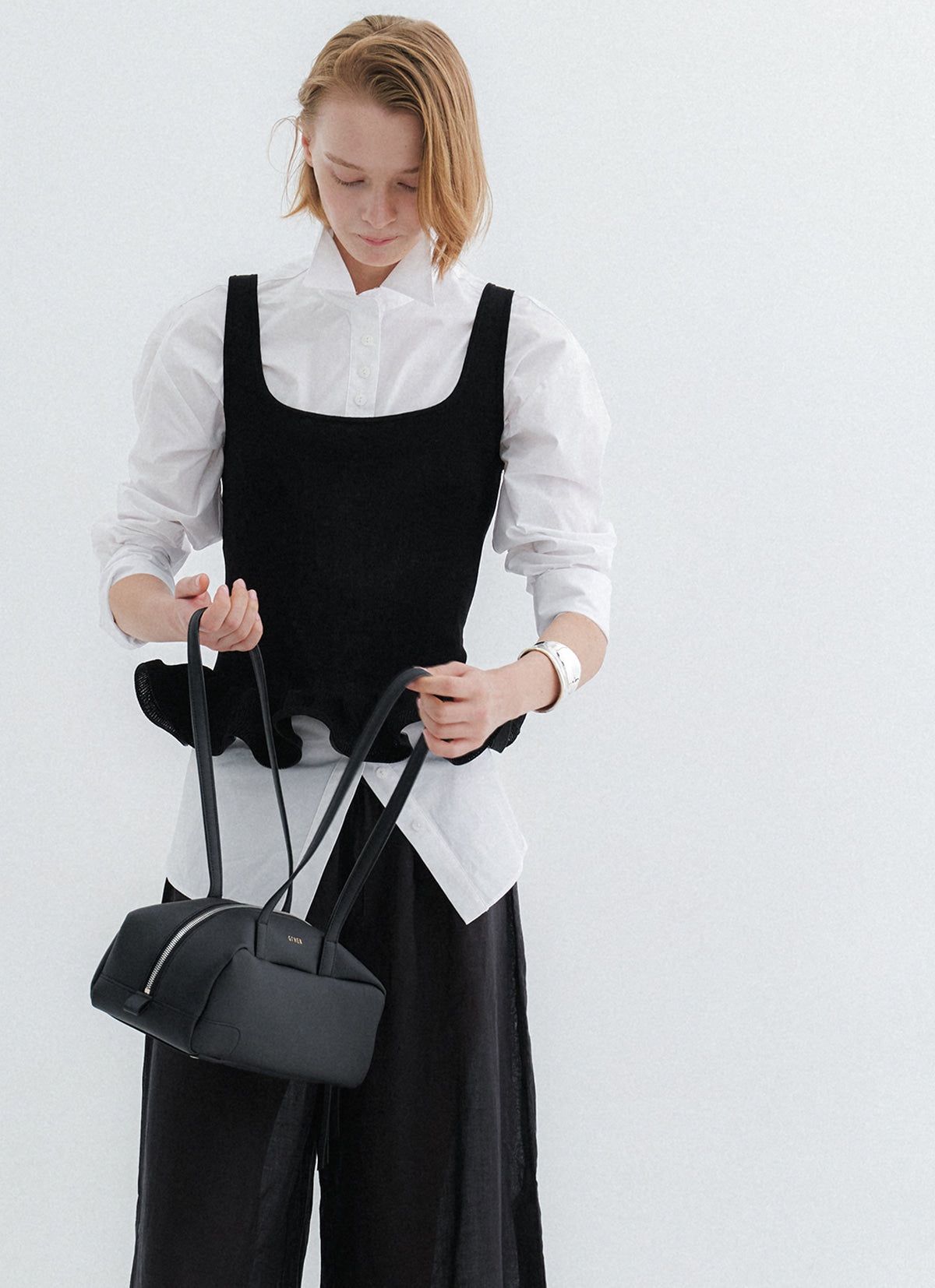 City Shoulder Bag — Black — view 5