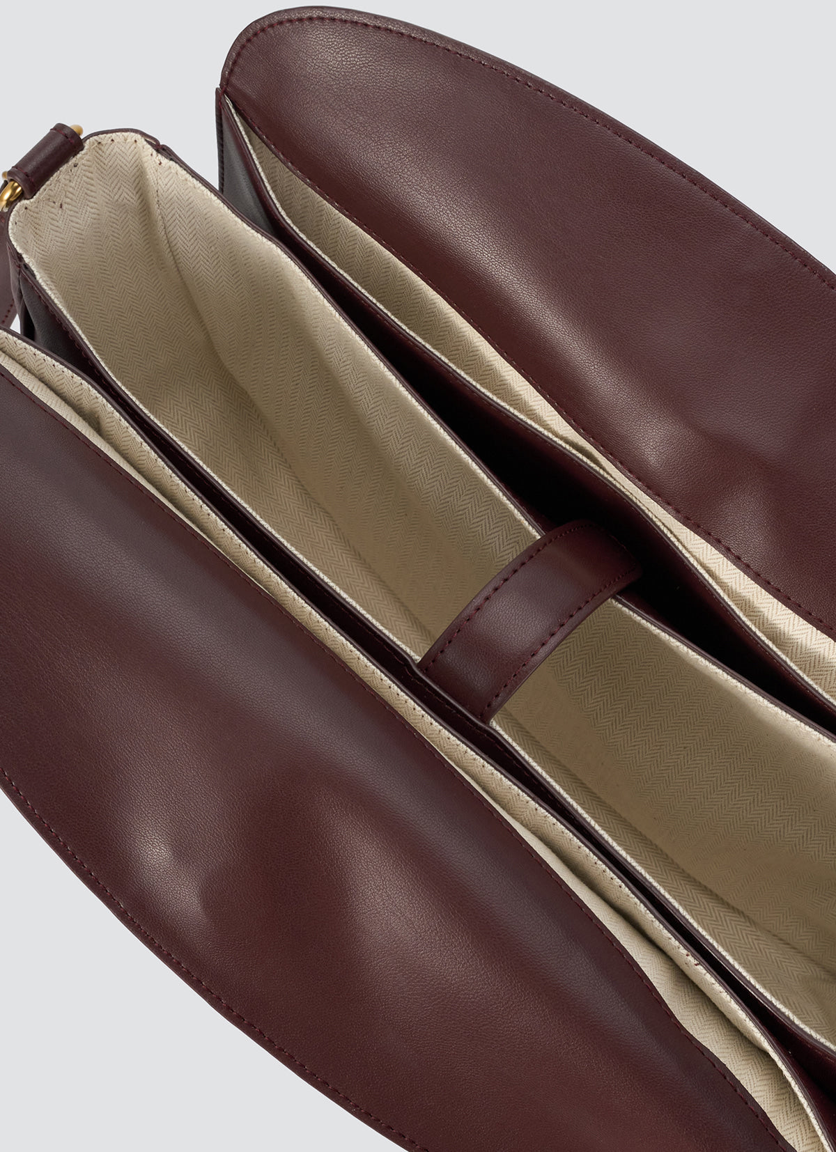 Tria Shoulder Bag
